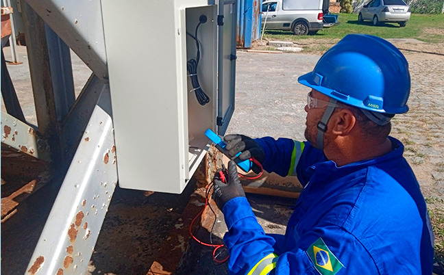 Funcionário em ação 01