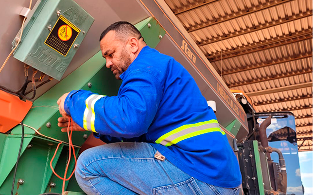 Funcionário em ação 03